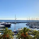 Appartement Hyevass Pour 4 Personnes Proche De La Des Salins Situé à Hyères