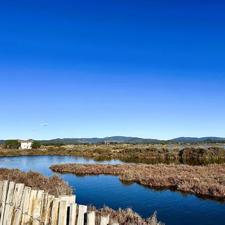Hyevass Pour 4 Personnes Proche De La Des Salins Situé à Appartement Hyères